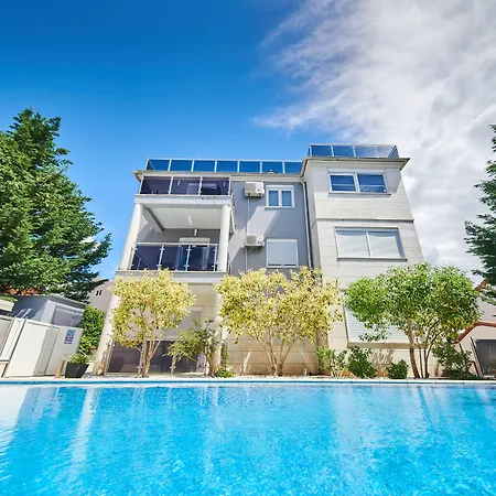 Stella Adria Apartman Pula