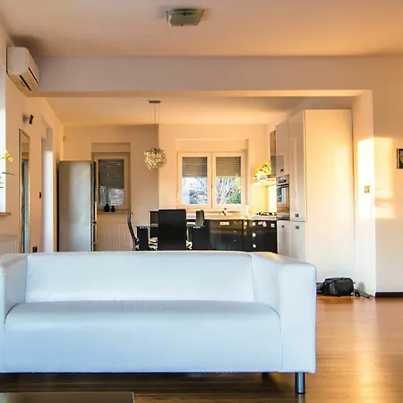 Ribarska Koliba - Stella Adria 普拉