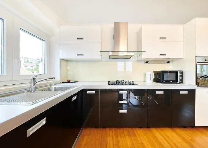 Ribarska Koliba - Stella Adria Pula